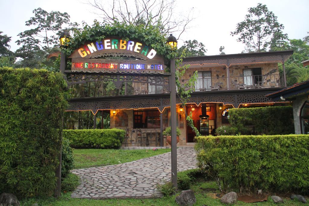 Gingerbread Restaurant & * Nuevo Arenal