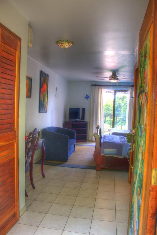 Bed and breakfast Gingerbread Restaurant &